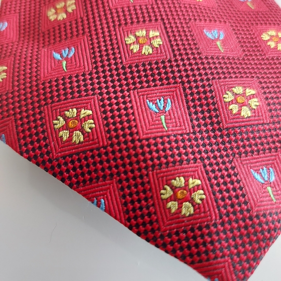 Old River Tie - Picture 2 of 10